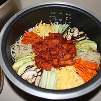 韩式泡菜五花肉拌饭#铁釜烧饭就是香#的做法图解11