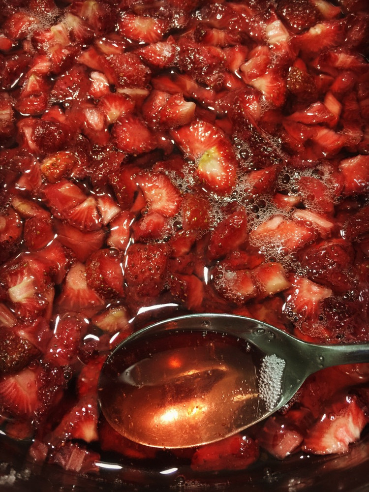 草莓柠檬酱+草莓果冻（可保存半年）的做法