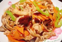 赤松茸炒鸡肉的做法
