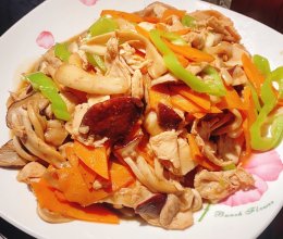 赤松茸炒鸡肉的做法
