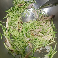 黄瓜鸡丝面 快手早餐的做法图解3