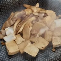 十分钟快手菜——杏鲍菇烧豆腐的做法图解11
