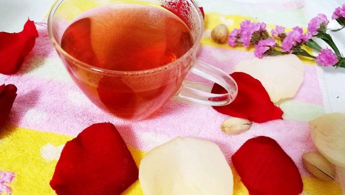 玫瑰花露怎么做 玫瑰花露的做法 豆果美食