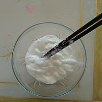 山药鸡蛋饼的做法图解1