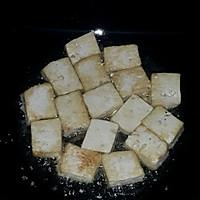 风干鱼炖豆腐的做法图解3