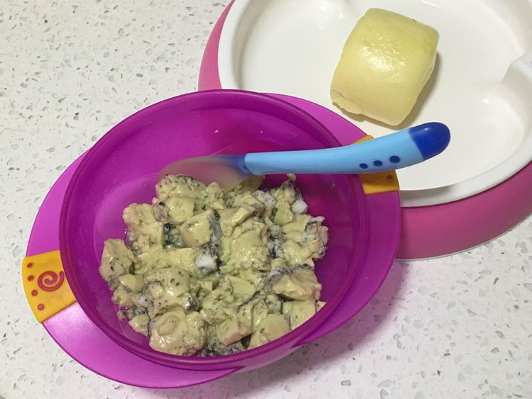 辅食-黑芝麻酱蛋羹的做法