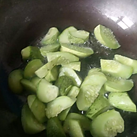 黄瓜苋菜炒肉的做法图解4