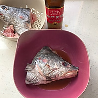 鮸鱼头豆腐汤的做法图解3