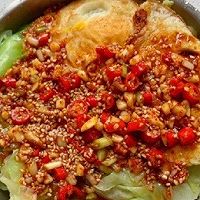 包菜拌煎蛋的做法图解2