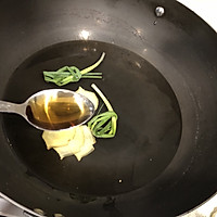 白灼鲜鱿鱼的做法图解4