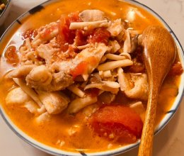 #本周热榜# 番茄蘑菇魔芋龙利鱼鱼片汤的做法