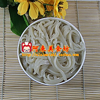 美味过桥米线的做法的做法图解2