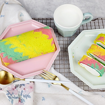 烘焙记之彩虹蛋糕卷