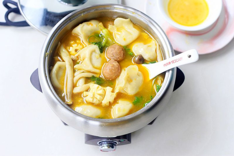 酸汤饺子的做法