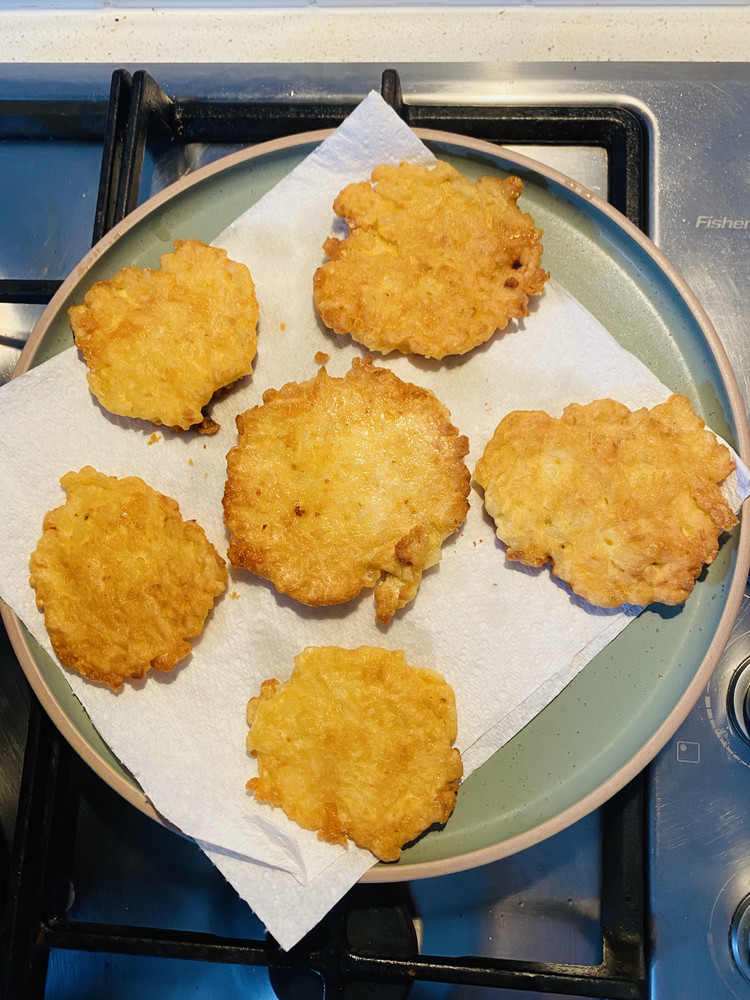 宝宝完美早餐：芝士土豆饼的做法