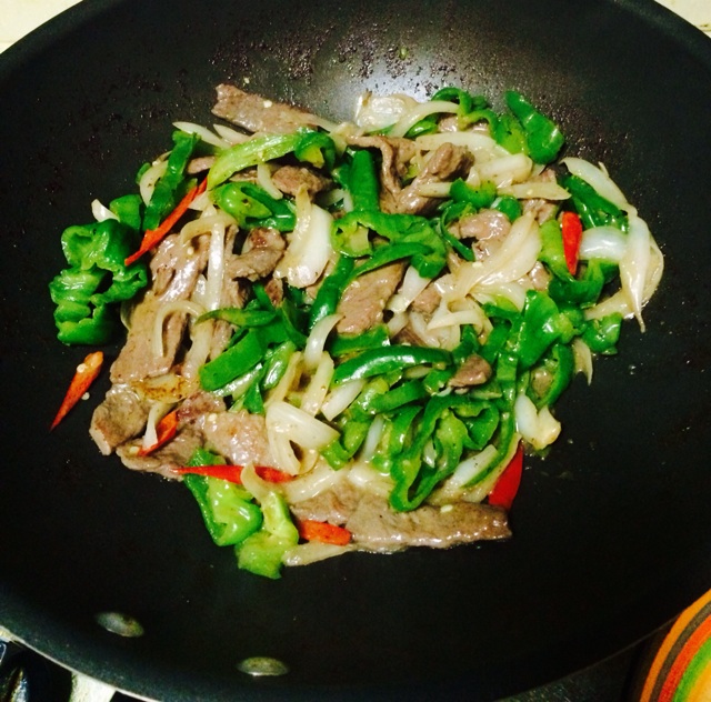 微辣葱椒爆牛肉|超下饭|养老公不重样的做法图解6