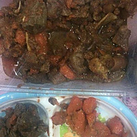 红萝卜焖羊肉的做法图解2