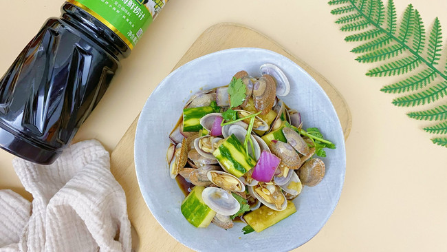 #珍选捞汁 健康轻食季#捞汁花甲的做法