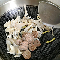 蘑菇牛肉丸汤的做法图解4