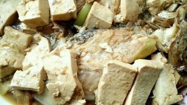 私家黄花鱼炖豆腐的做法