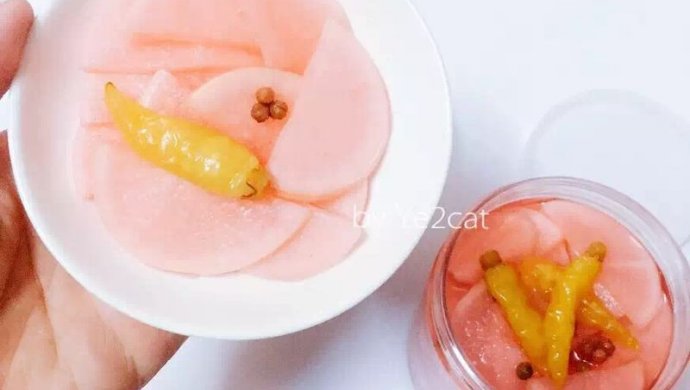 粉红少女心泡椒萝卜