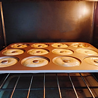 海豹甜甜圈（无水海绵蛋糕胚，巧克力淋面）的做法图解8