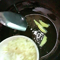 豉汁排骨蒸芋头的做法图解2