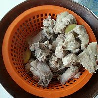玉米冬瓜排骨汤的做法图解4