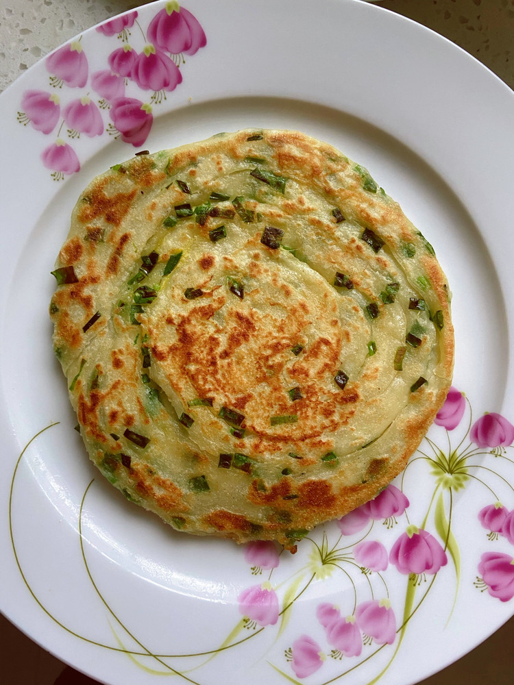 自制葱油饼的做法