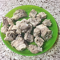 百香果排骨的做法图解1