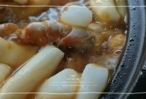 #米饭最强CP#年糕芝士肉蟹煲的做法