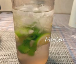 听着周杰伦的《Mojito》，做了一杯mojito的做法