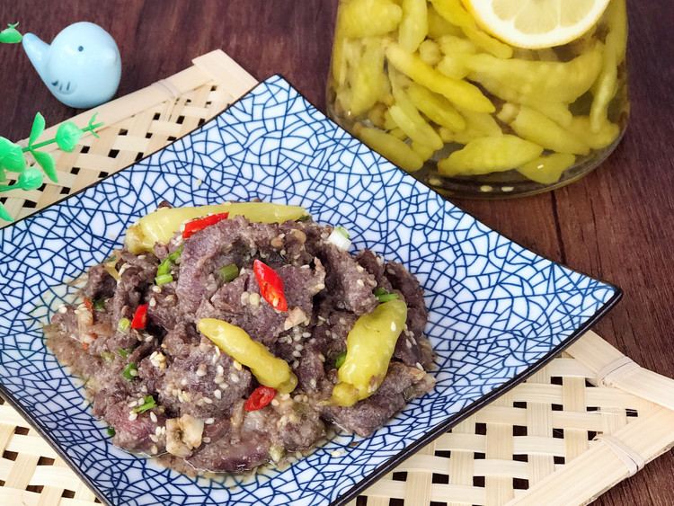 鲜辣至尊 泡椒牛肉的做法