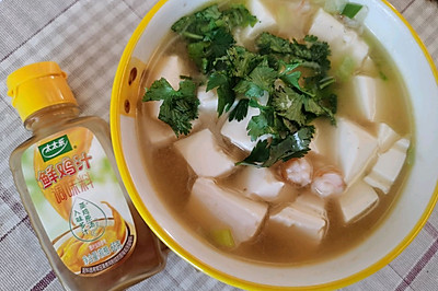 鸡汁豆腐虾仁汤