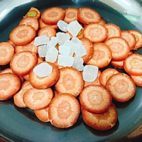 #春季减肥，边吃边瘦#自制营养健康小零食胡萝卜干的做法图解2