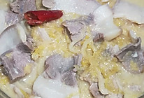 酸菜汆白肉～绝对东北的做法