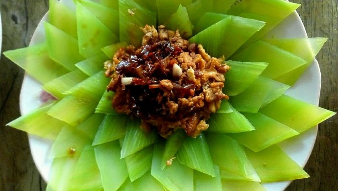莴笋与鸡蛋