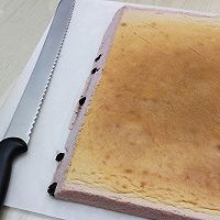 #蓝莓怎么吃# 浪漫治愈的蓝莓干紫薯瑞士蛋糕卷的做法图解14