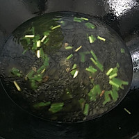 青菜鸡蛋面的做法图解5