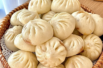 鲜肉小笼包（鲜嫩多汁详细调馅步骤）