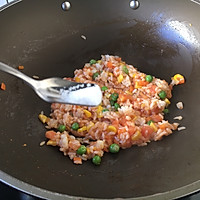 #10分钟早餐大挑战# 芝士焗番茄鲜虾米饭盅的做法图解11