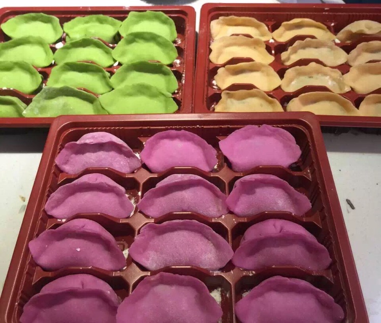 +喜庆彩饺