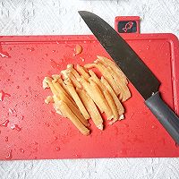 减肥也能吃，豆角鸡胸肉焖荞麦面的做法图解1