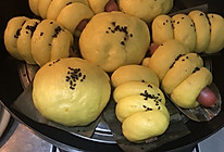 南瓜香肠面包的做法