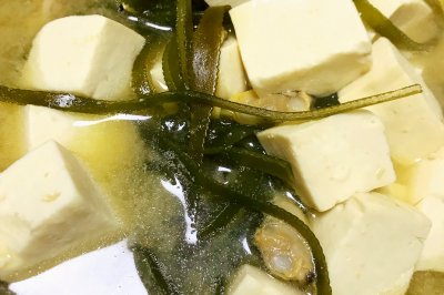小姨妈海带豆腐味增汤