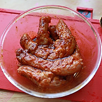 #烤究美味 灵魂就酱#香辣烤鸡脖的做法图解3
