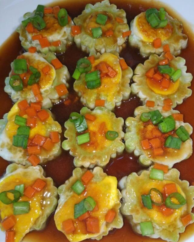 Quail eggs stuffed with balsam pear