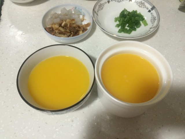 松茸虾仁蒸蛋的做法图解5