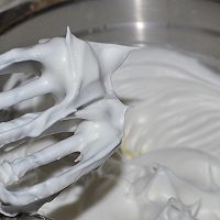 酸奶溶豆#柏翠辅食节-烘焙零食#的做法图解3