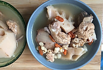 薏米枸杞莲藕汤的做法